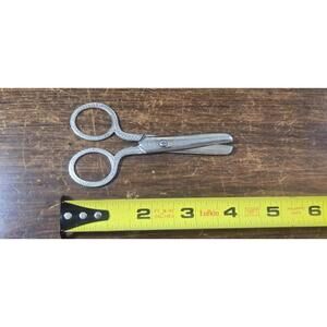 Vintage Embroidery Scissors With Decorative Handles Usa Made